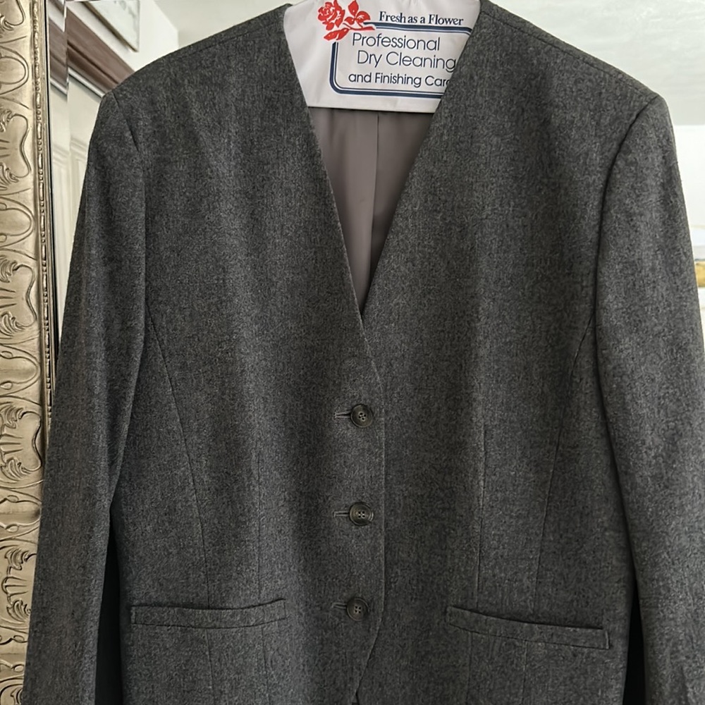 Pendleton Blazer - image 2